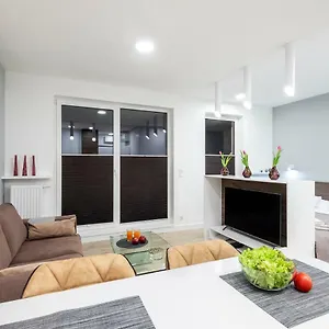  Apartament Luxury Miedzyborska 8b