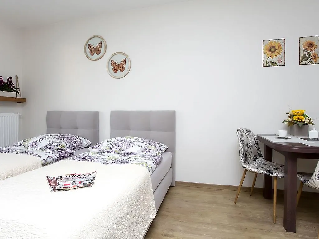 Manhattan Place Apartament Warszawa Polska